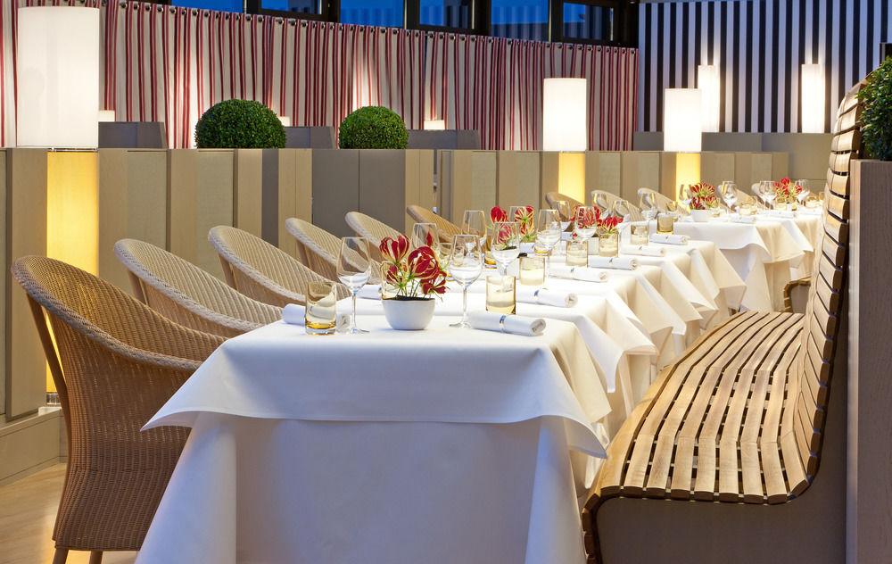 The Ritz-Carlton, Wolfsburg Hotel Buitenkant foto
