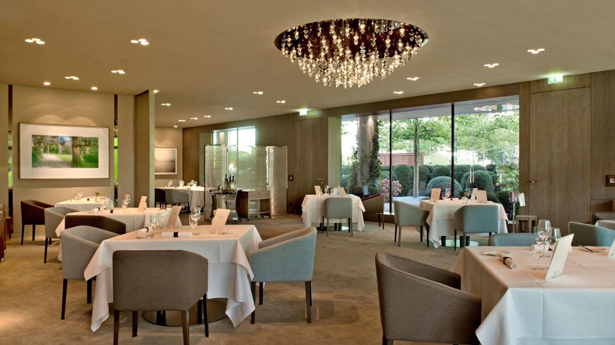 The Ritz-Carlton, Wolfsburg Hotel Buitenkant foto